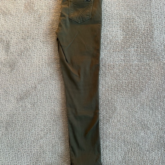 Two Pairs of “Seven” brand Jeans - Picture 3 of 7